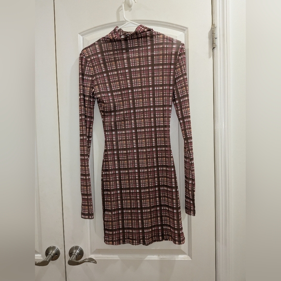 21. NWOT ATOIR X LARA WORTHINGTON BODYCON MINI DRESS IN PINK CHECK - Picture 7 of 7